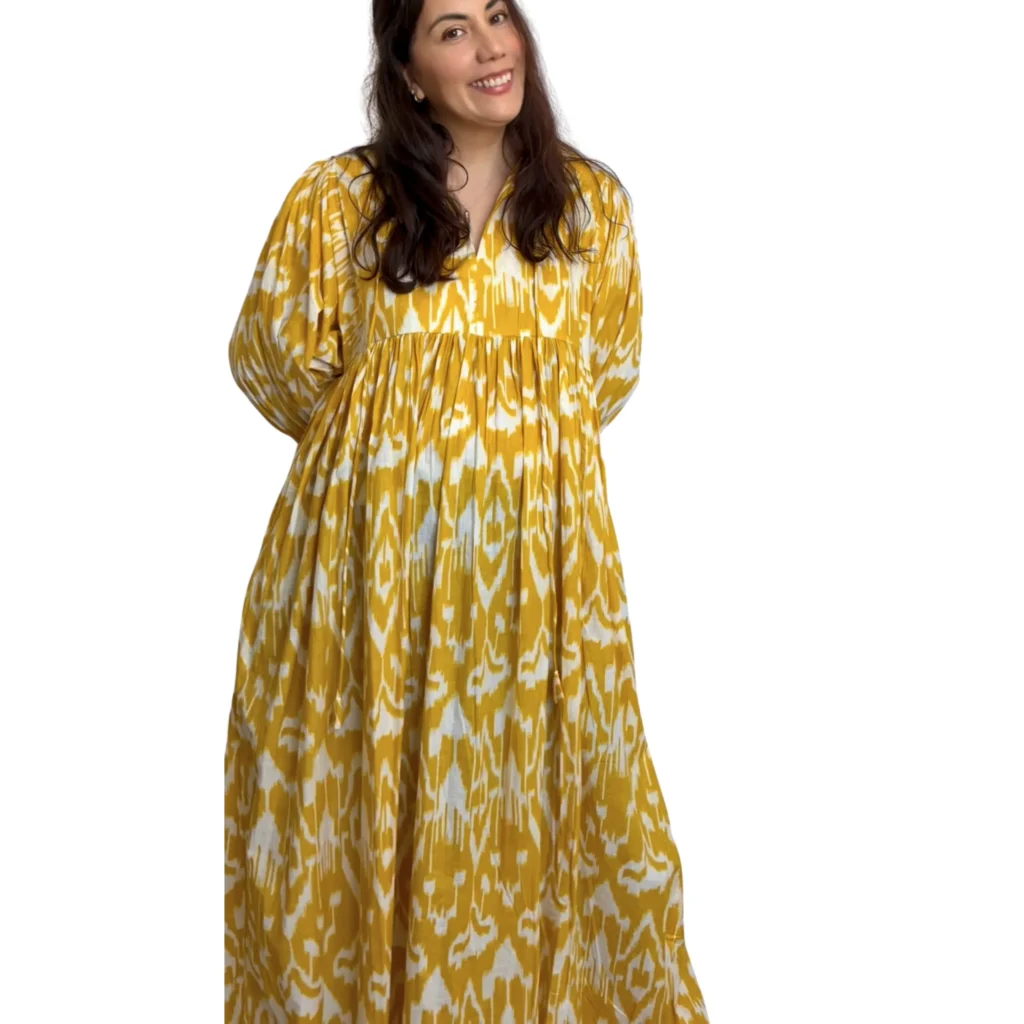 Shakti dress, Color amarillo