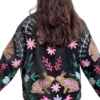 31 Lakshmi Jacket. Color negro con conejos
