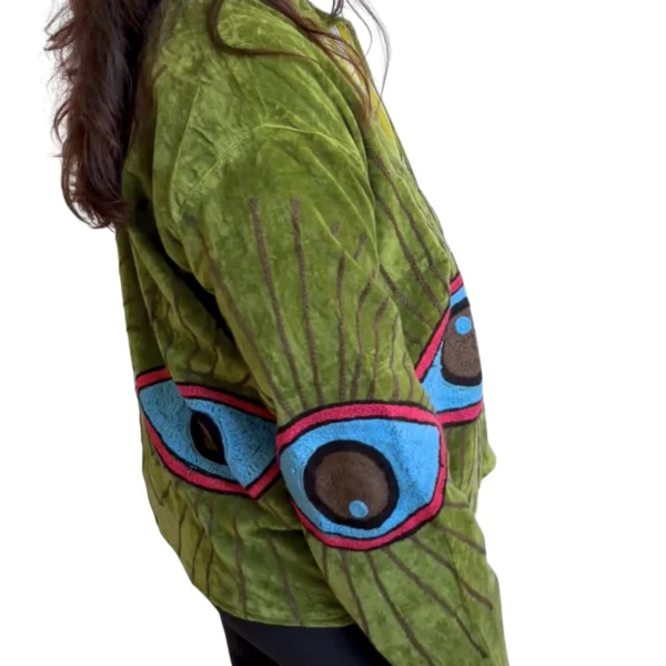 4 Lakshmi Jacket. Color verde manzana con ojo protector