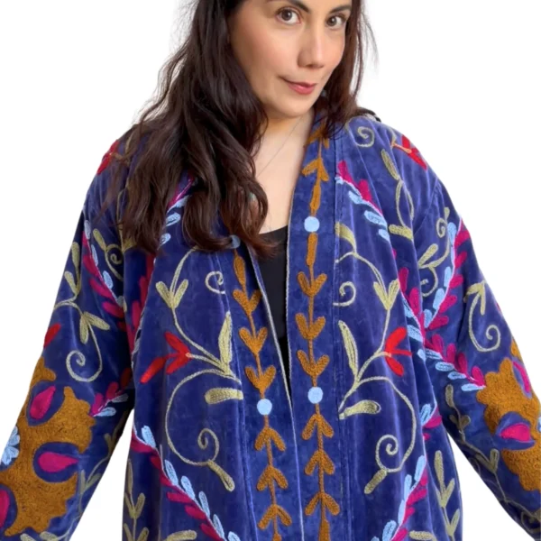 Lakshmi Coat. Color azul cobalto